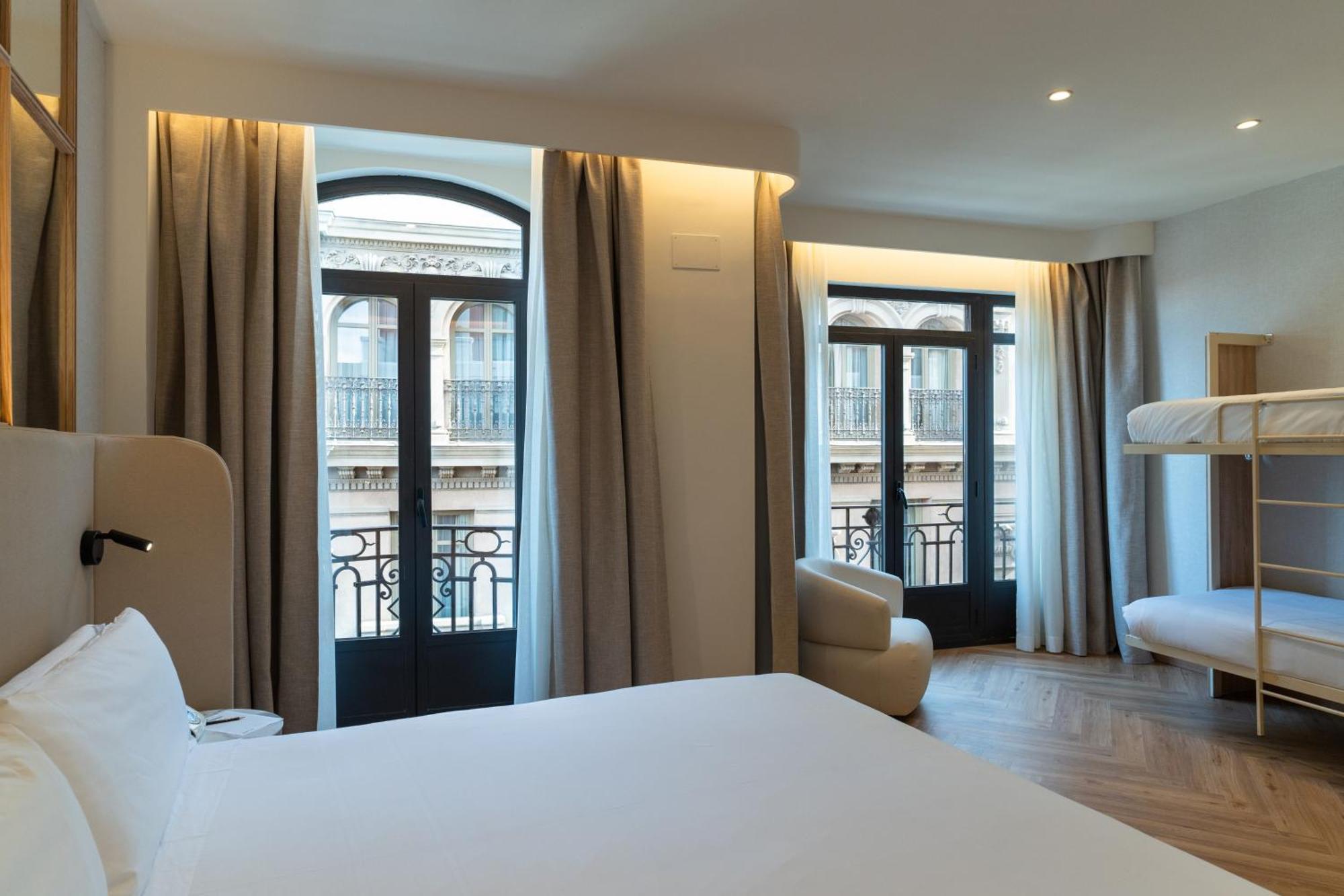 Petit Palace Chueca Madryt Zewnętrze zdjęcie